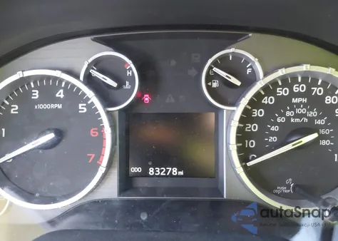 2017 Toyota Tundra Sr5 5.7L V8 из США, поврежденный, VIN 5TFDW5F18HX602922